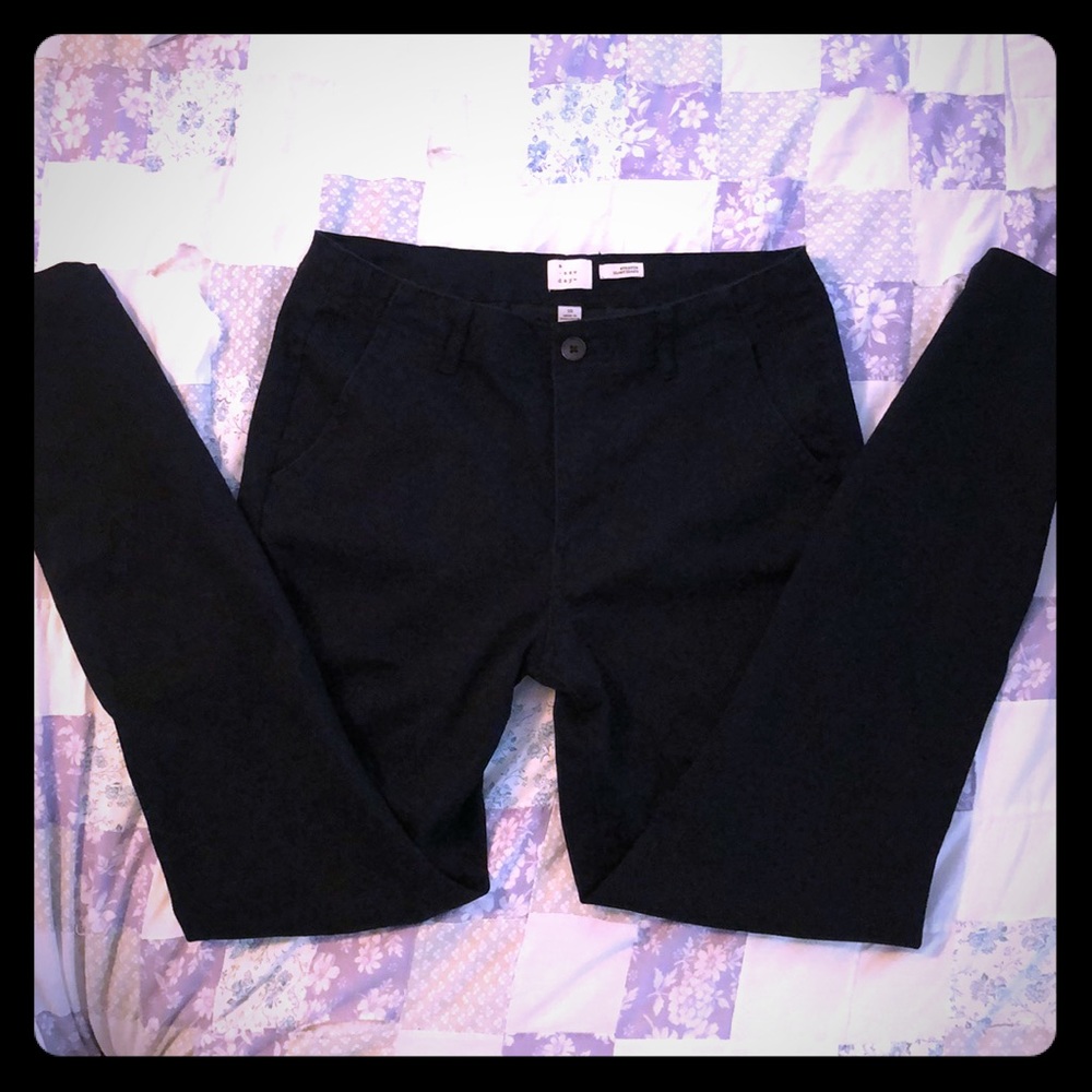 Super cute black pants size 10